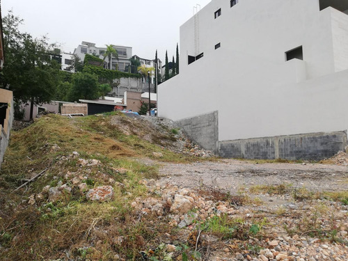 Terreno Residencial Colonial De La Sierra (san Pedro)