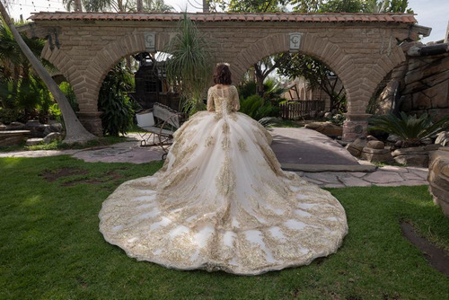 Vestido De Xv Años Marca Ragazza 