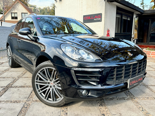 Porsche Macan R4