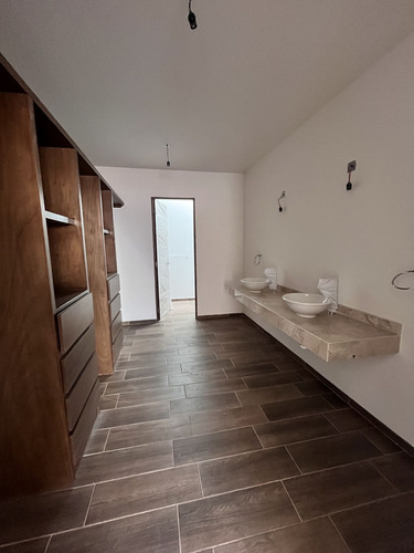 Casa En Venta En Villa Magna San Luis Potosi