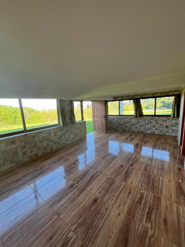 Se Vende Parcela 5.000 M2 Casa De Hormigón 250 M2 En Con Con