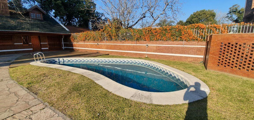 Imagen 13 de 28 de Casa En Venta En Temperley