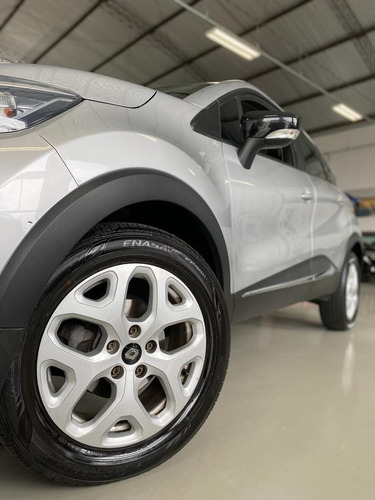 Imagem 3 de 8 de Renault Captur