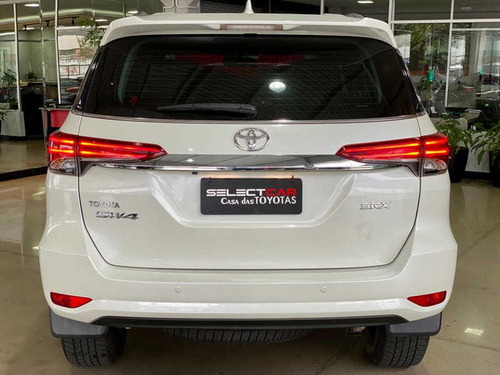 Imagem 7 de 15 de Toyota Hilux Sw4 Srx 4x4 S.8 Tdi 16v 2020