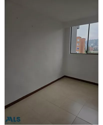 Apartamento En Excelente Ubicación.(mls#254231)