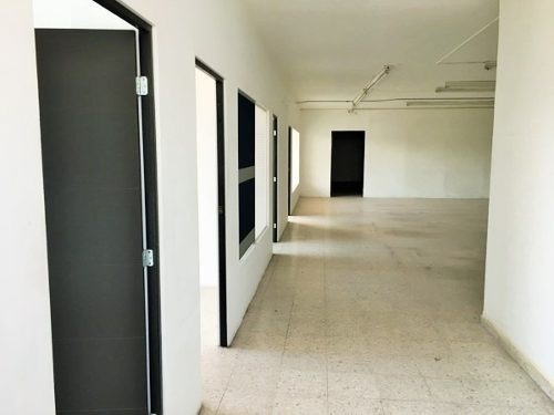 Imagen 3 de 8 de Oficina De 275 M2 En Venta En Presa Tepuxtepec