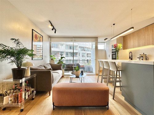 Departamento Remodelado , Providencia Metro Los Leones