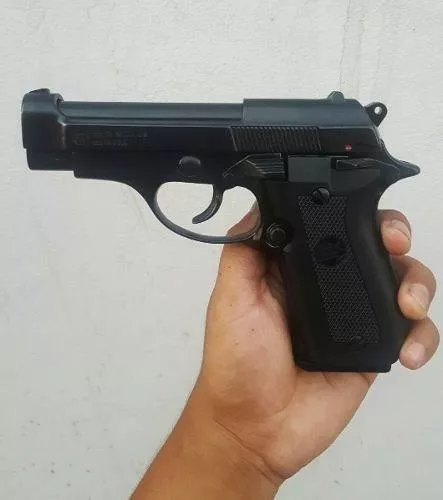 Pistola Fogueo Bruni 92 9mm + Caja Fogueo De 9 Mm (50 Uni