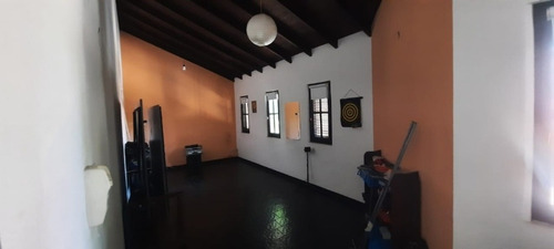 Imagen 4 de 14 de Chalet En Venta En Castelar Norte