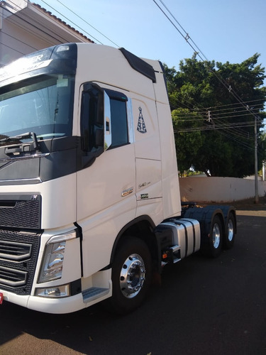 Imagem 1 de 15 de Volvo 540 6x4 2019 Bug Leve Globetrotter Revisado R$ 600.000