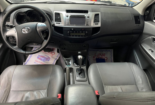 Toyota Picape Cabine Dupla Toyota Hilux Cabine Dupla 2.7 SRV CD 4x4 (Flex) (Aut)
