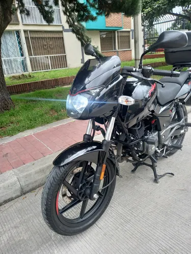 Pulsar 180 Neón Fi