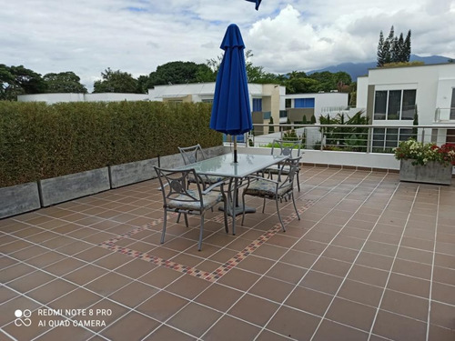 Casa Campestre En Arriendo/venta En Cali Pance