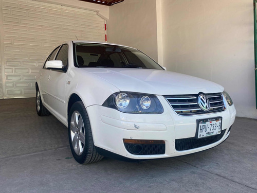 Volkswagen Jetta Clásico 2.0 Cl Team Mt 2014