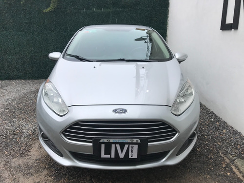 Imagen 7 de 25 de Ford Fiesta Se Plus 1.6 Año 2014 - Liv Motors