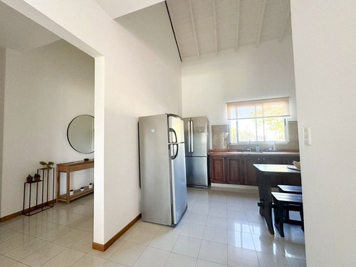 Venta Casa 5 Amb Pileta Galeria En El Canton