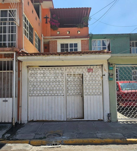 Casa Duplex En Venta En Tultitlán, Estado De México
