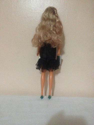 Muñeca Famosa Gala (Usado)