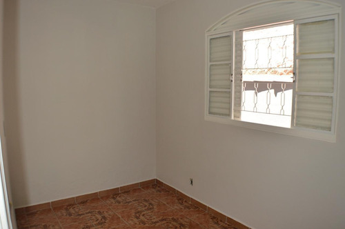 Casa Para Venda No Vila Batista, Bragança Paulista-sp - 14770