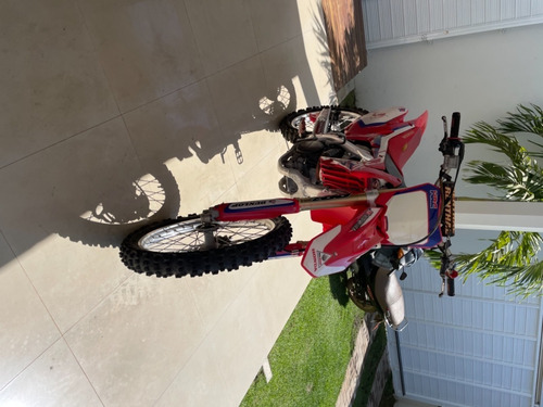 Imagem 7 de 9 de Crf 250r Oficial