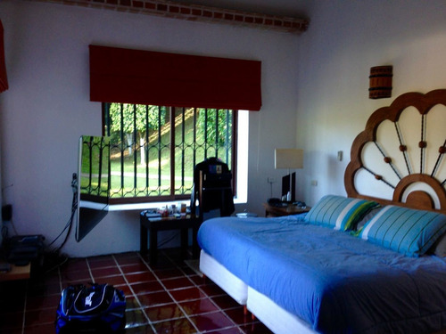 Imagen 9 de 14 de Hermosa Vivienda. Precio Por Debajo De Avalúo. A Negociar