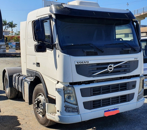 Imagem 1 de 5 de Volvo Fm370 4x2 Automatico