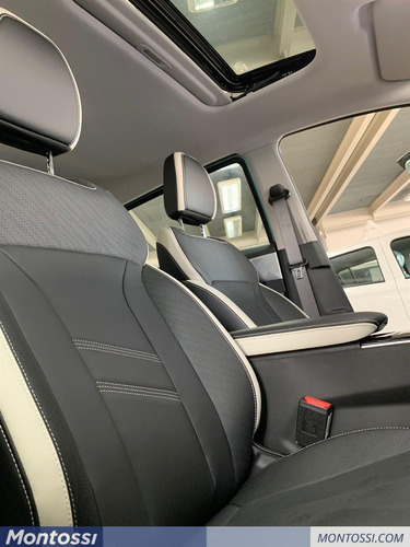 Geely Geometry E -