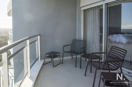 Oportunidad En Playa Mansa, Finamente Decorado. Sunrise Tower