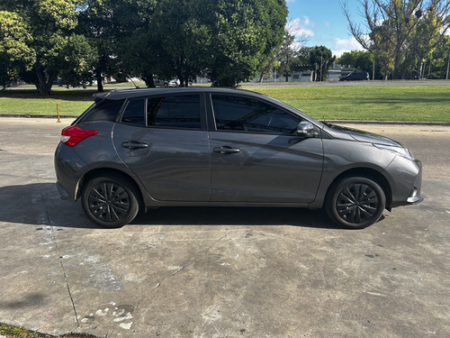 Toyota Yaris 1.5 107cv Xs