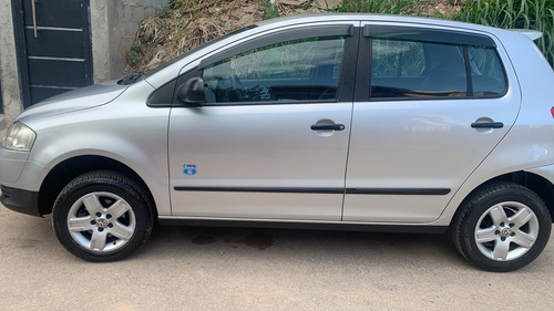 Volkswagen Fox 1.0 Vht Route Total Flex 5p