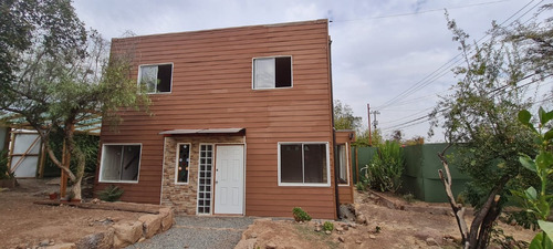 Linda Casa Ubicada En Comunidad Ecológica Peñalolén