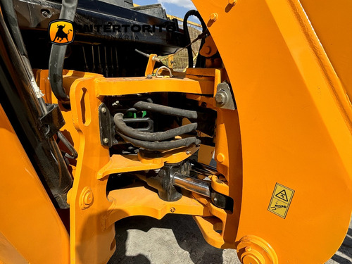 Retroexcavadora Jcb 3cx Eco.708