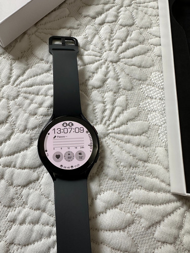 Smartwatch Samsung Galaxy Watch5 44mm Gps Preto Esportiva Preto Preto