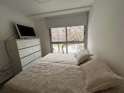 Departamento 2 Ambientes En Caballito, Frente A Plaza Aramburu