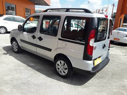 Imagem 6 de 9 de Fiat Doblò 1.8 Mpi Essence 7l 16v Flex 4p Manual