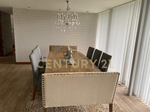 Imagen 6 de 26 de Venta De Casa Residencial En Exclusivo Sector Portal De L...