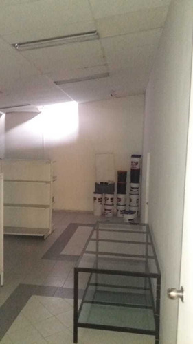 Rento Bodega En La Av 30 De Agosto Pereira