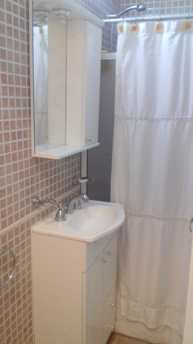 Hermoso Departamento Sobre Avenida