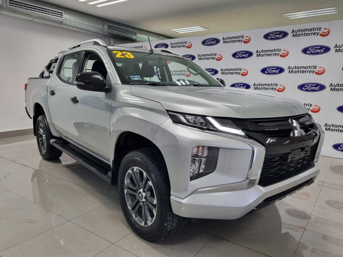 Mitsubishi L200 2.4 Cd Glx 4X4 Mt