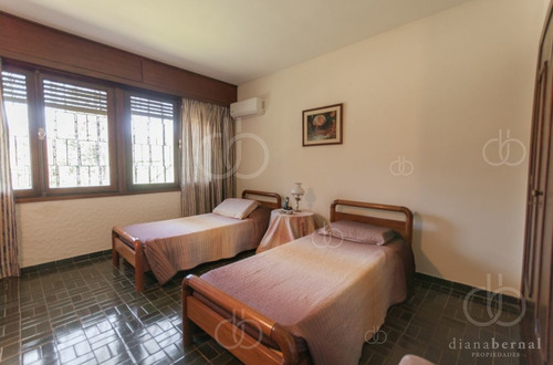 Imagen 15 de 30 de Punta Del Este, Casa En Mansa, 4 Dormitorios Y Piscina.