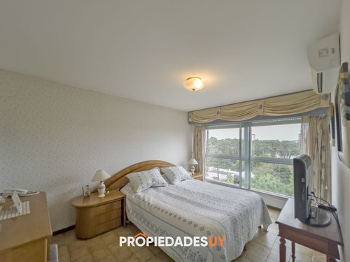 Imagen 11 de 23 de Muy Lindo Apartamento En Piso Intermedio.