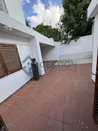 Casa En Venta En La Calera - Opciónal Se Vende Galpón
