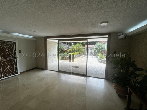 Amplio Y Cómodo Apartamento En Santa Fe Norte #24-26154