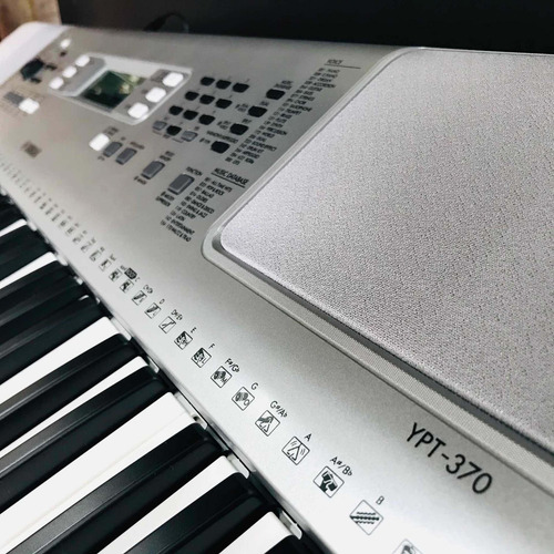 Imagem 6 de 8 de Teclado Portátil Yamaha Ypt-370