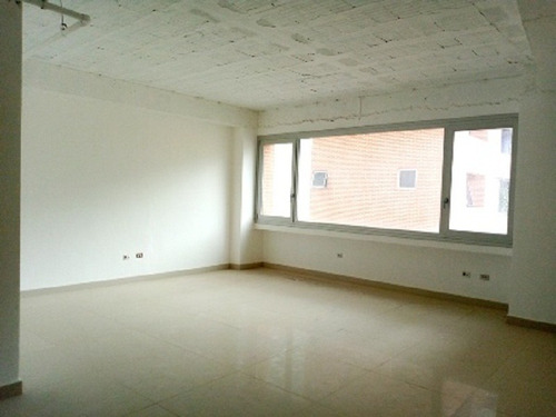 Imagen 3 de 9 de Venta De Oficina En Moderna Torre Empresarial Dv-4128160593