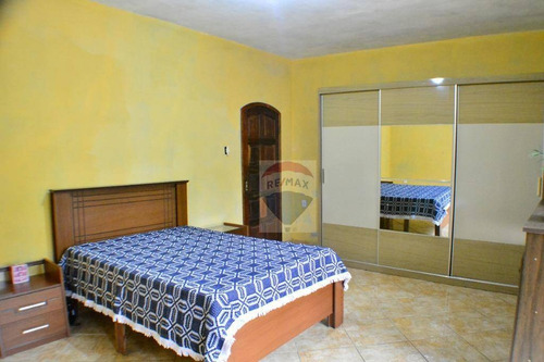Imagem 12 de 23 de Casa Triplex Com 3qts Em Santíssimo - Ca0560
