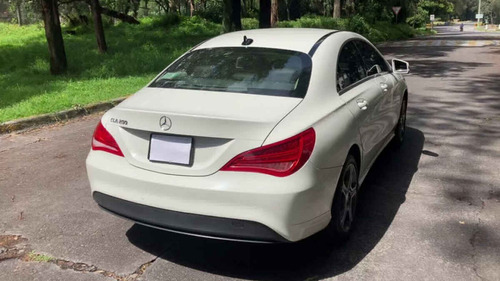 Imagen 12 de 15 de Mercedes-benz Clase Cla 2015 4p 200 Cgi Sport L4/1.6/t Aut