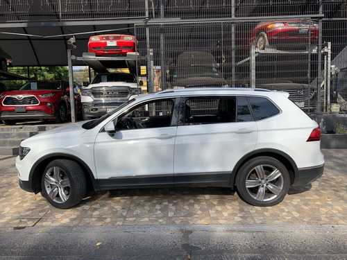 Volkswagen Tiguan 2.0 Highline At