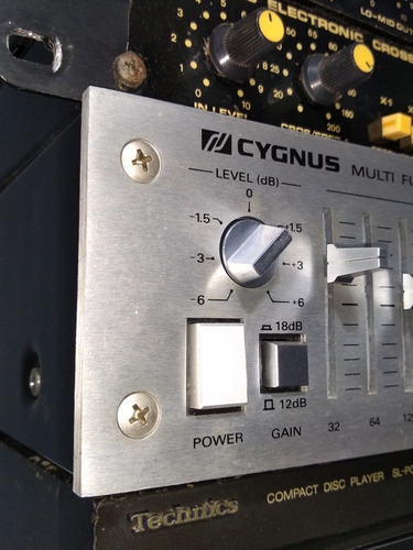 Equalizador Cygnus Ge1800