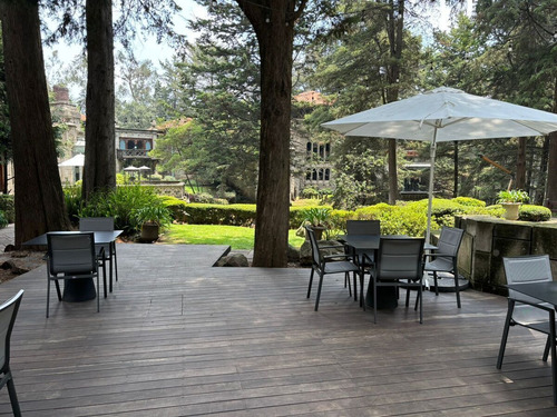 Bosque 6060, Departamento En Venta Con 3 Rec. Y 260 M2 De Construcción